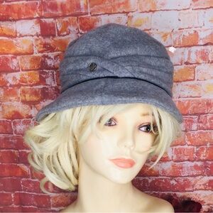 Vintage Sigii Gray Wool Blend Cloche Hat